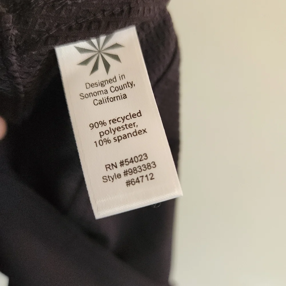 Athleta Swim Board Shorts Trunks Lace-Up Waist Black Zip Pockets Xl 14
